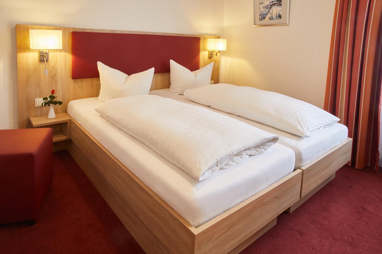 Hotel Zur Traube Фельберт Екстер'єр фото